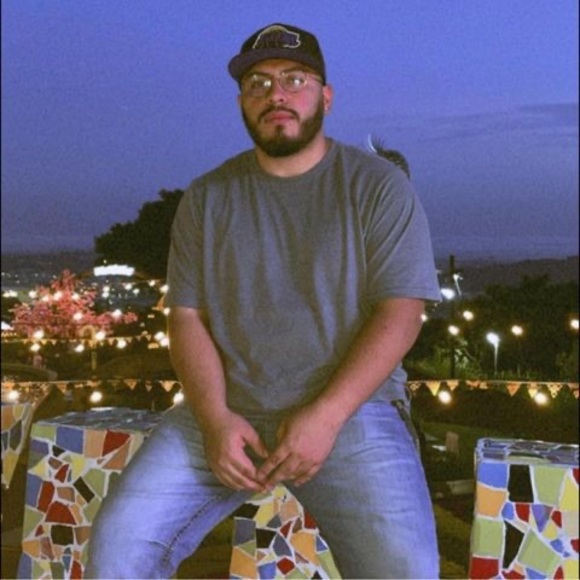 Meet your Posher, Robin - Picture 1 of 1